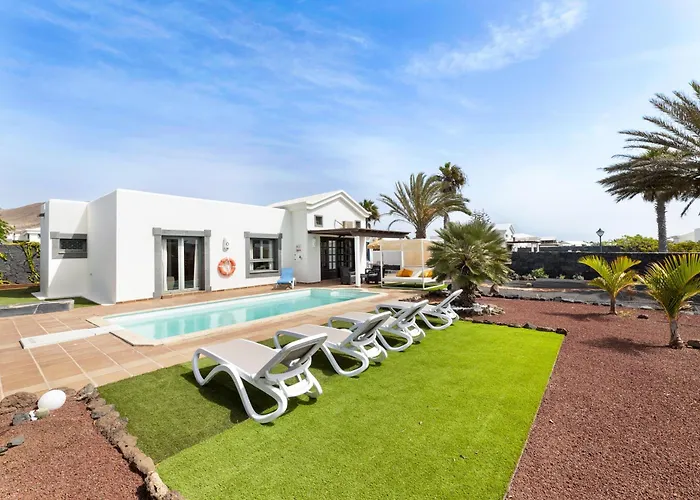 Home2book Private With Pool, فيلة بلايا بلانكا